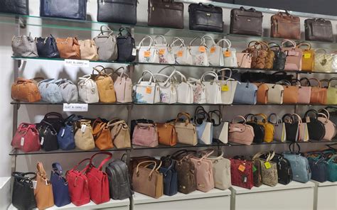 purse shop near me|purse manufacturers near me.